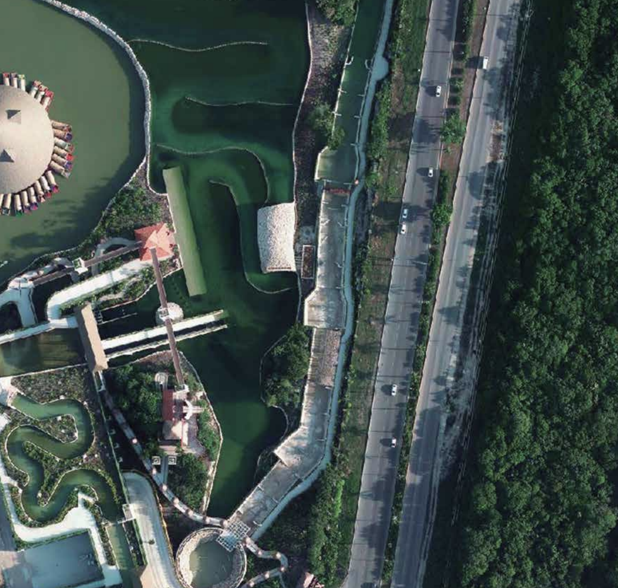 Análisis ambiental — ortofoto de cuerpo de agua y entorno